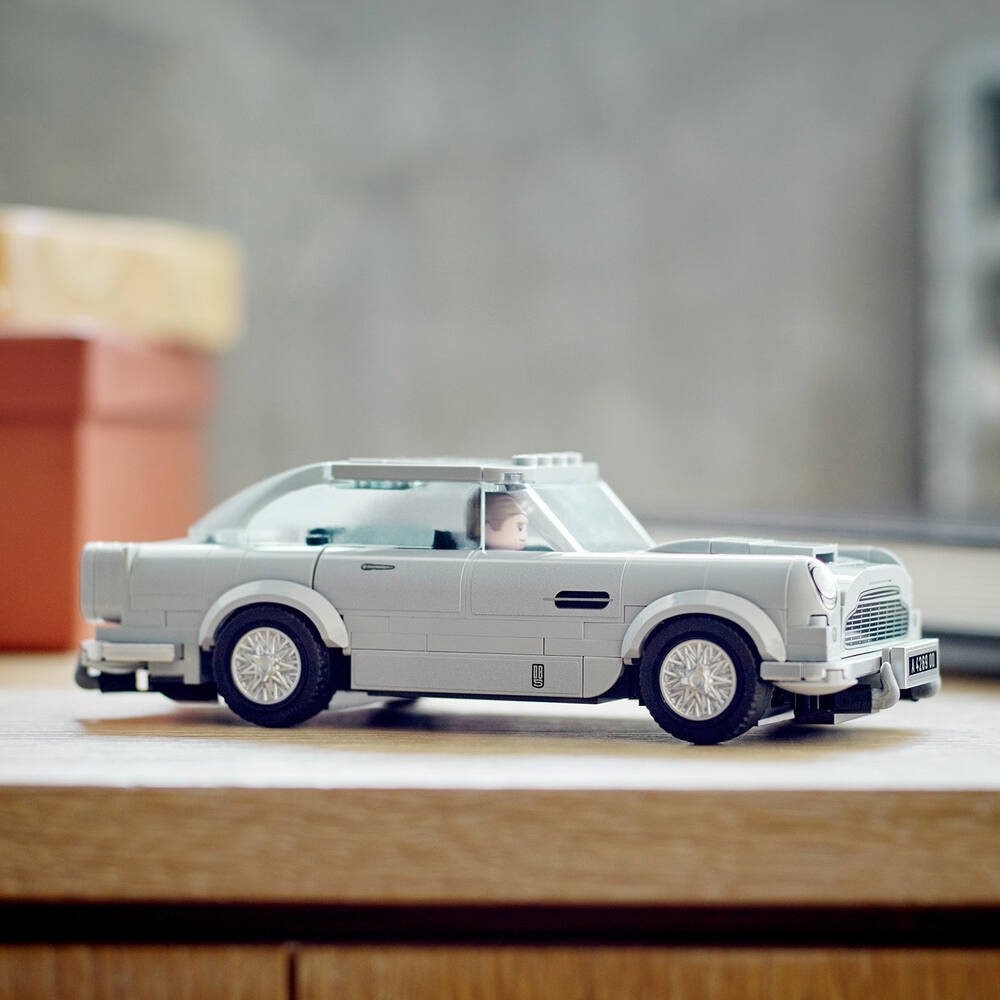 Lego 76911 Siêu Xe 007 Aston Martin DB5