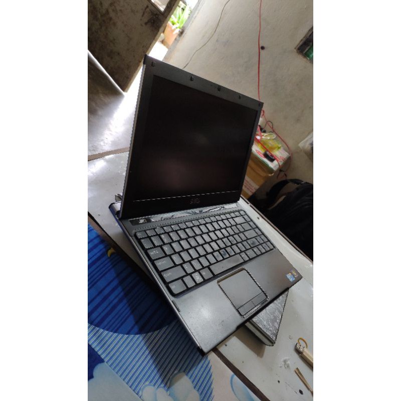 Laptop đã qua sử dụng còn dùng tốt bảo hành 2023