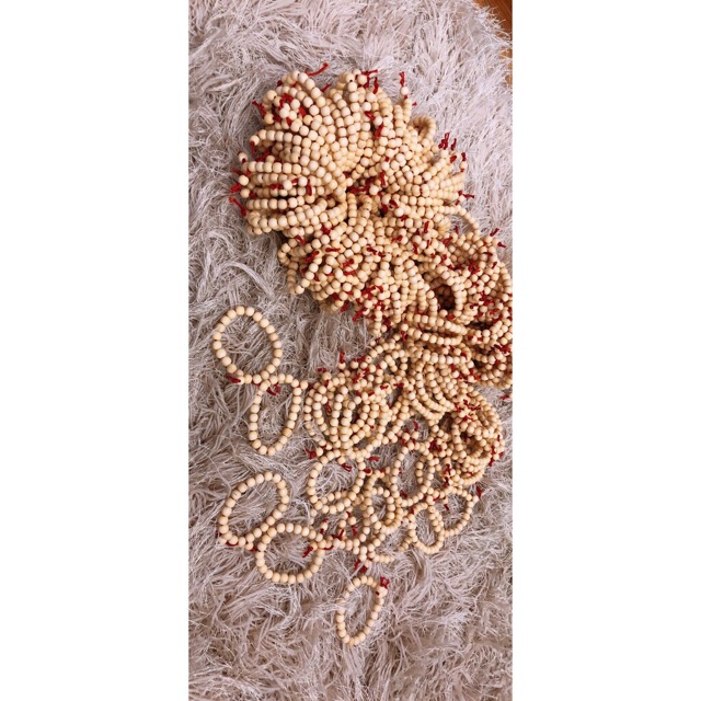 Vòng dâu tằm cho bé 1 chiếc chống tà ma, giật mình hiệu quả