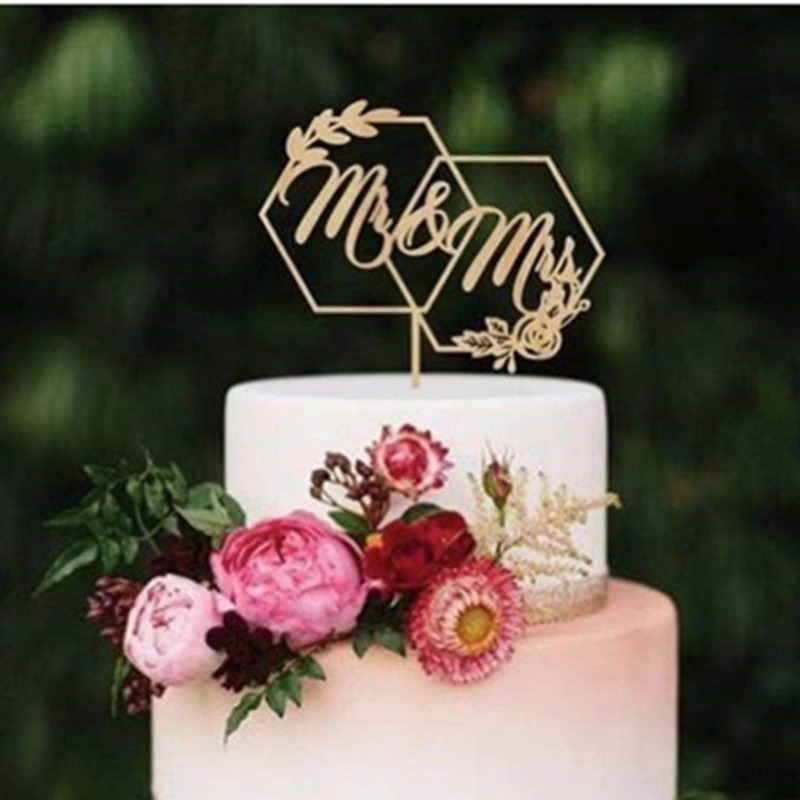Topper cắm trang trí bánh kem hình chữ Mr/Mrs