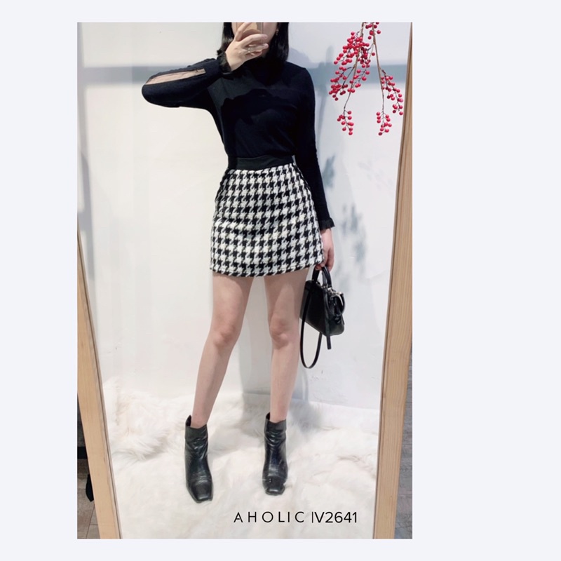 Chân váy dạ ngắn nanh sói 1 màu V2641 Aholic