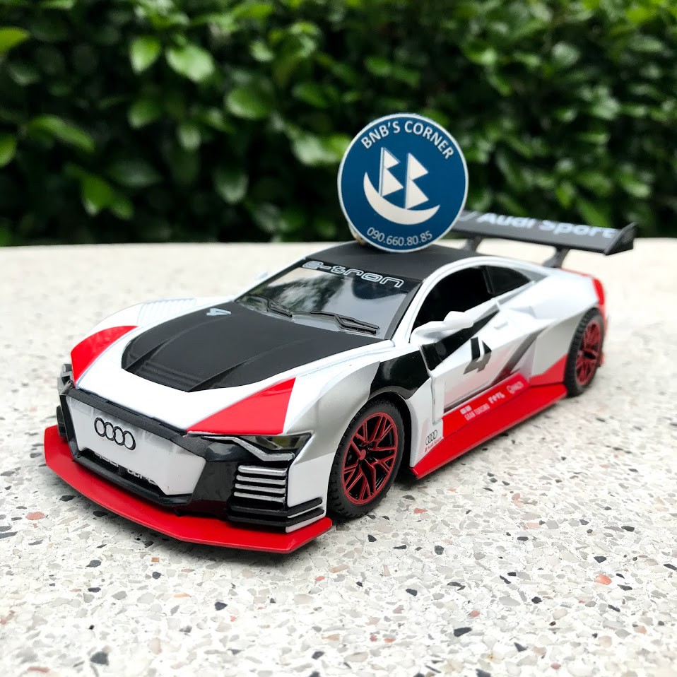 Xe mô hình Audi e-tron Vision GT tỷ lệ 1:32