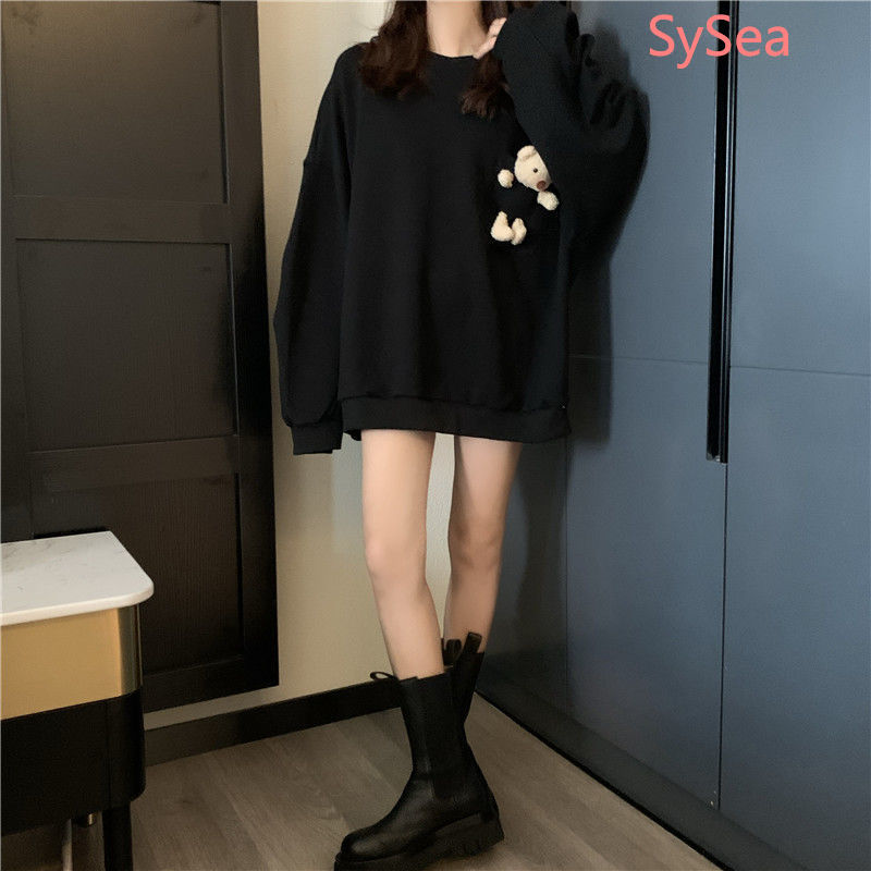 Áo tay dài dáng rộng trang trí túi có hình gấu dễ thương dành cho nữ