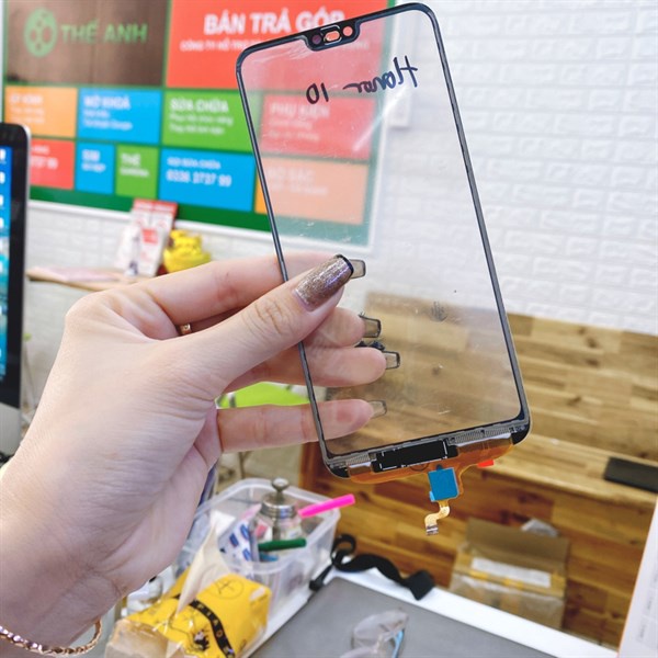 Cảm ứng Honor 10