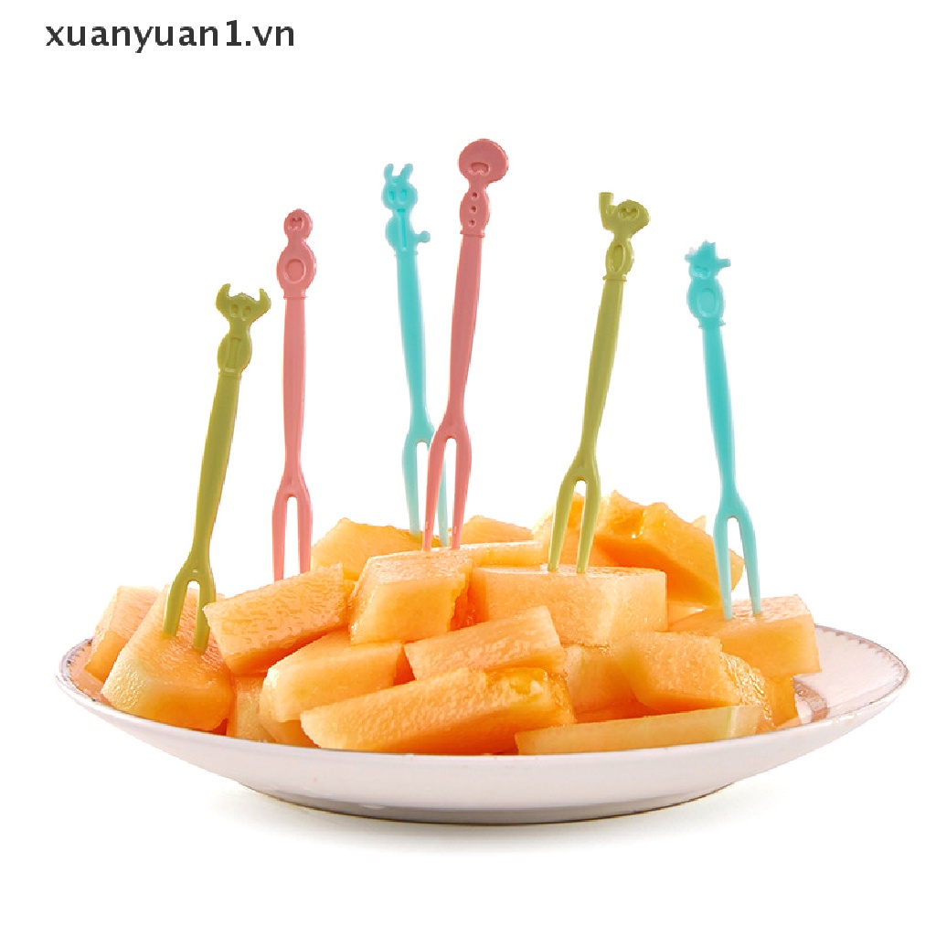 Set 50 Nĩa Ăn Trái Cây Bằng Nhựa Họa Tiết Hoạt Hình Dễ Thương