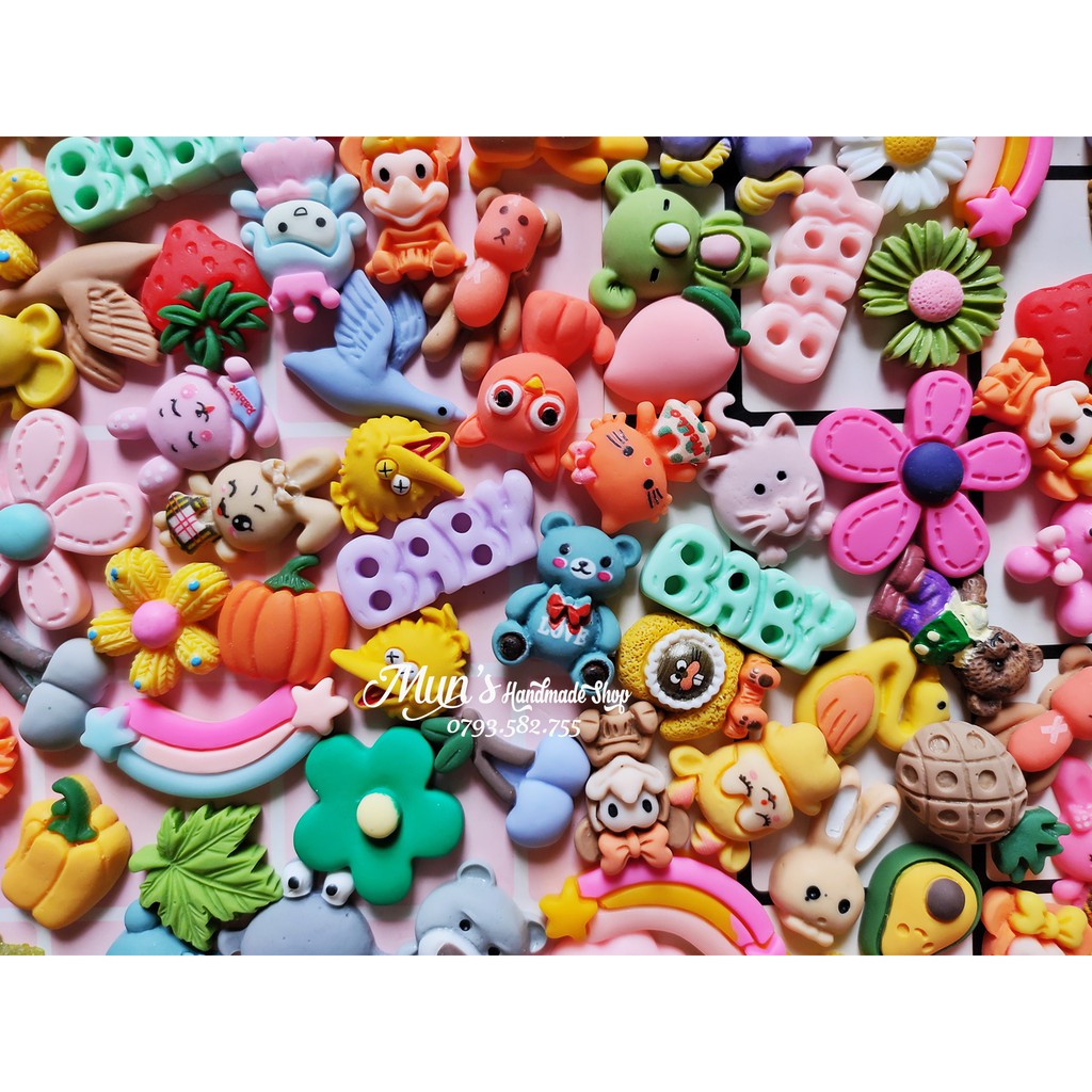 Set 10 charm theo 3 chủ đề
