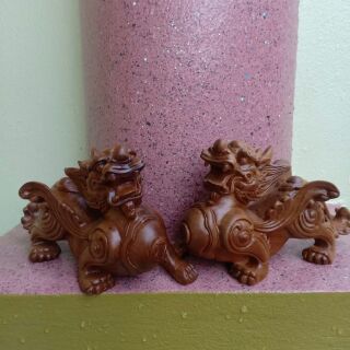 Tì hưu gỗ hương