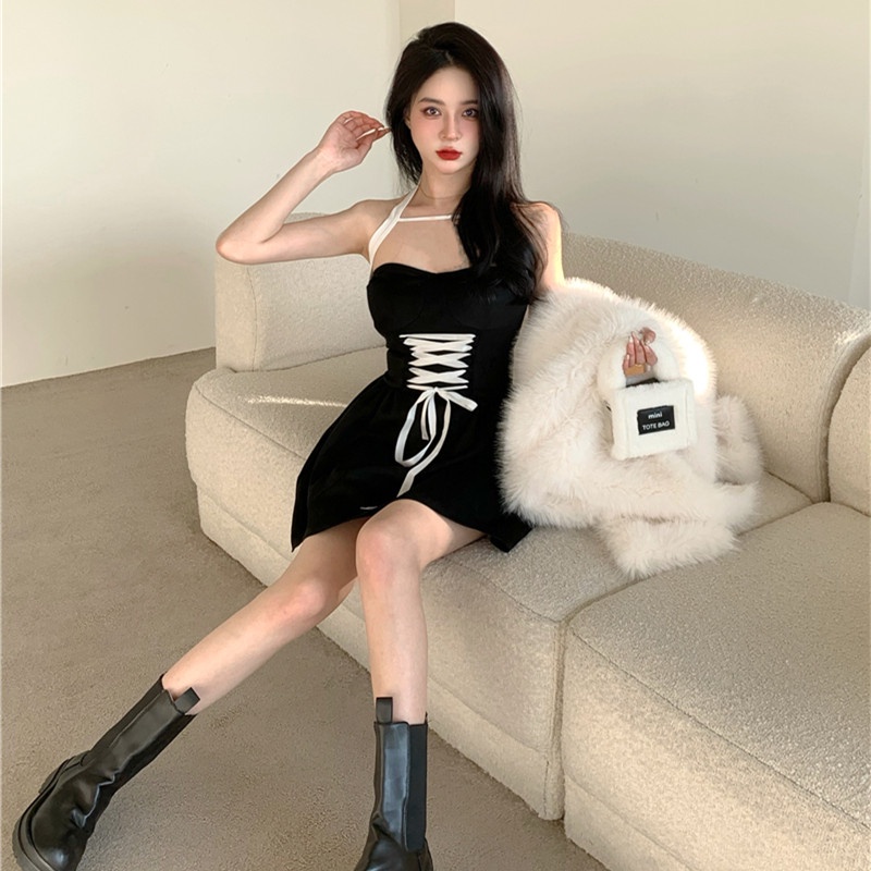 Đầm Mini Hai Dây Phối Ren Gợi Cảm Dành Cho Nữ