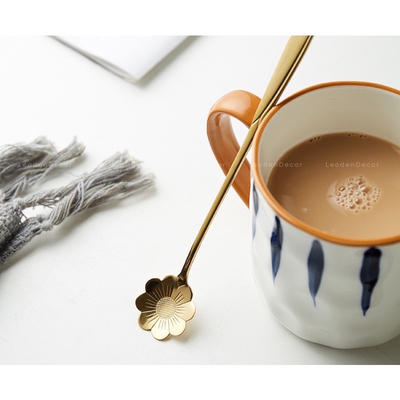 Muỗng inox cán dài hình hoa anh đào uống cafe ngũ cốc phong cách Hàn Quốc, thìa cafe cán dài