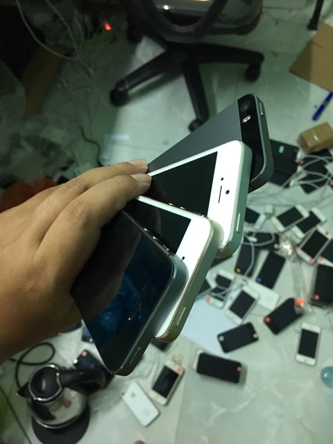 Điện thoại iphone 5s quốc tế dung lượng 16GB zin chính hãng full chức năng vân tay nhạy (Tặng phụ kiện sạc cáp). | BigBuy360 - bigbuy360.vn