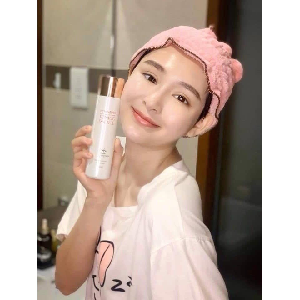 Toner huyết tơ tằm dưỡng trắng Hydrating Toning Essence 150ml căng bóng cho da nám sạm Harin Cosmetic nhập khẩu Hàn Quốc