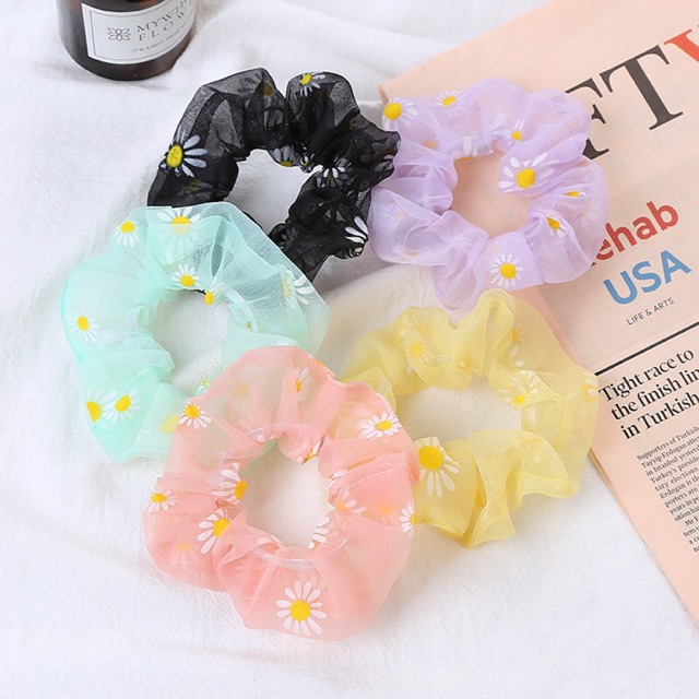 Buộc tóc srunchies nhiều kiểu