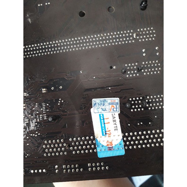 Main giga b360 có m2 có chặn main còn bh 12.2021