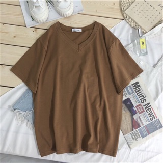 Áo thun tay lỡ cổ tim