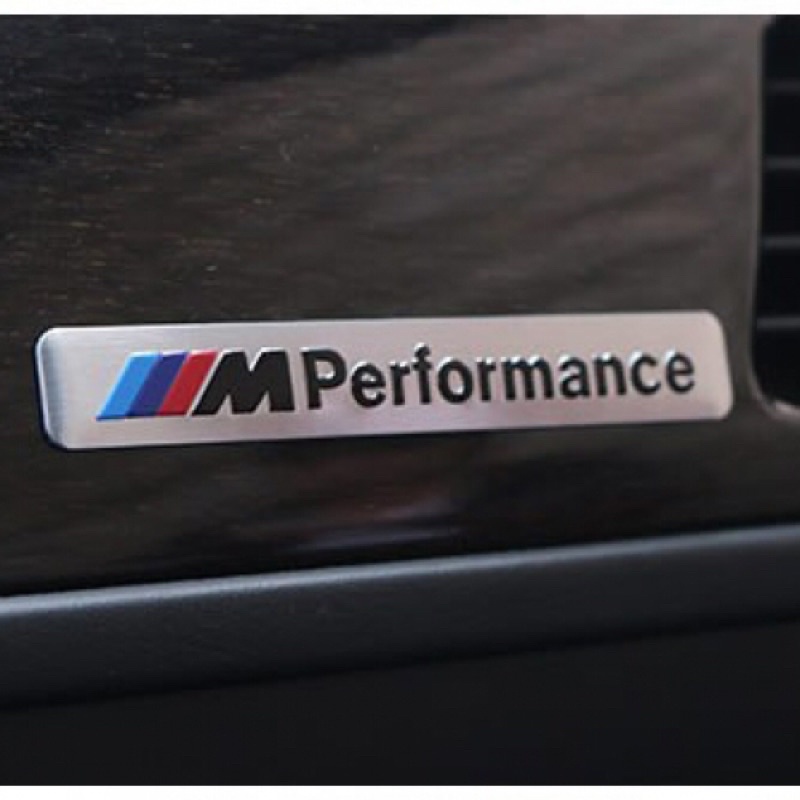 Logo M Performance 3D Hợp Kim Luxury