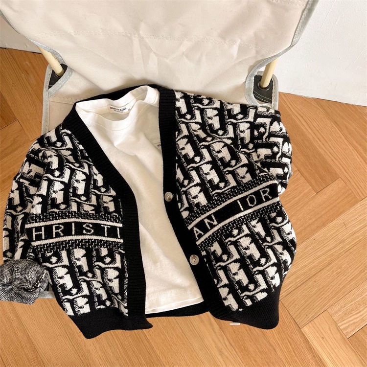 Áo Khoác Cardigan Cổ Chữ V Thiết Kế Mới Thời Trang Mùa Thu 2022 Dành Cho Bé