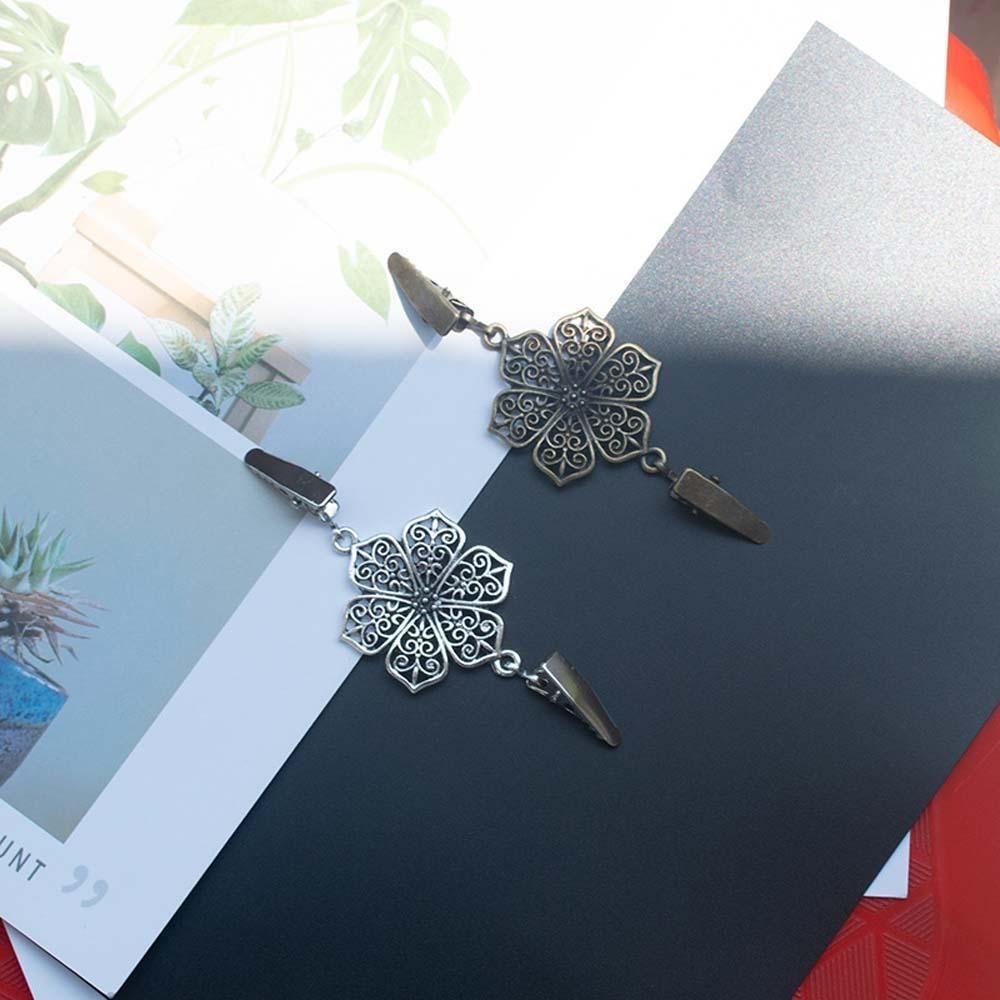 Kẹp Cài Khăn Choàng Cardigan Bằng Hợp Kim Họa Tiết Hoa Rỗng Cho Nữ