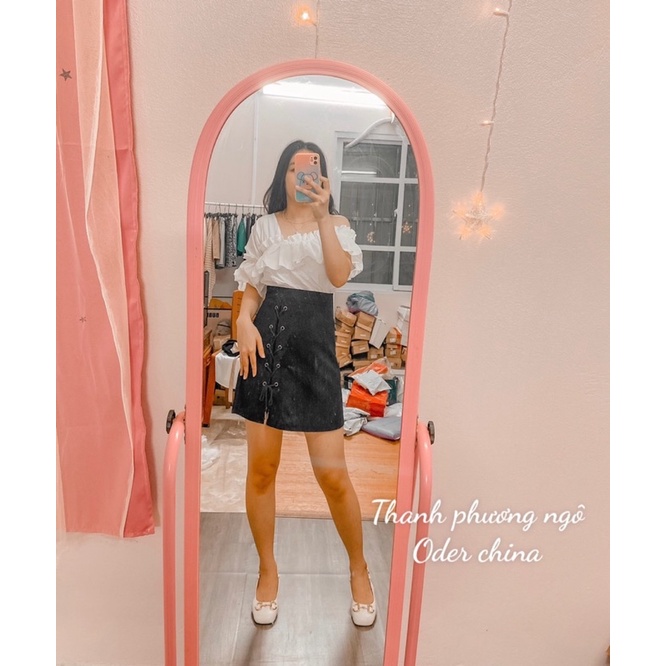 Áo trễ vai tay bèo tiểu thư /hàng sẵn | BigBuy360 - bigbuy360.vn