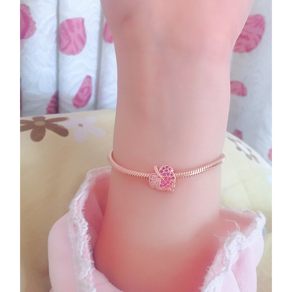 Charm Của Chiếc Lá pavé Lấp Lánh