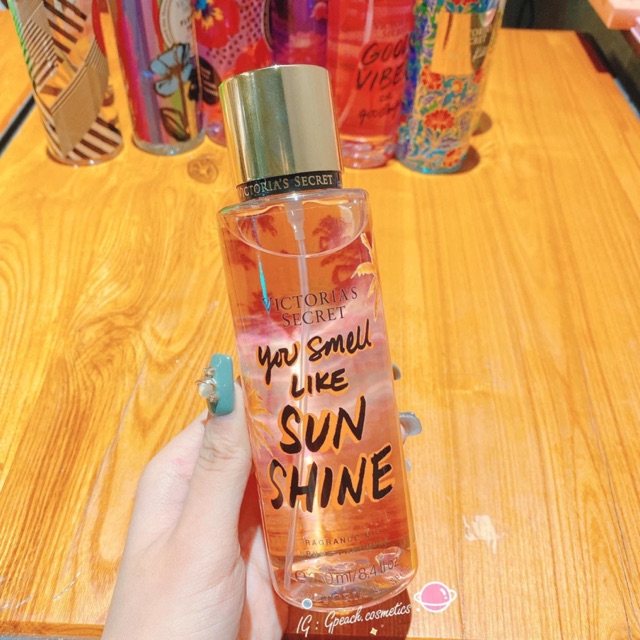 Xịt thơm body chính hãng Thái Lan