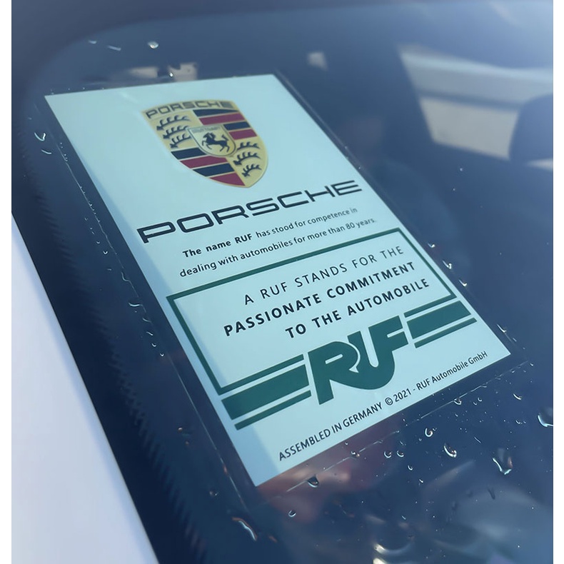 Miếng Dán Tĩnh Điện Trang Trí Kính Chắn Gió Xe Hơi Porsche Panamera Macan Cayenne Taycan 917 718 911