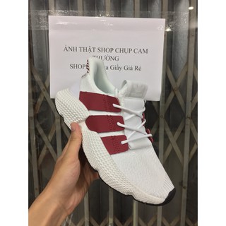 Giày PRO trắng đỏ kẻ