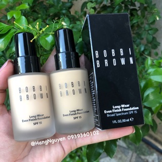 Kem nền Bobbi Brown kiềm dầu
