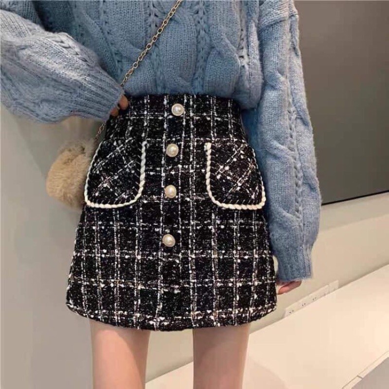 Chân váy da beo vạt chéo