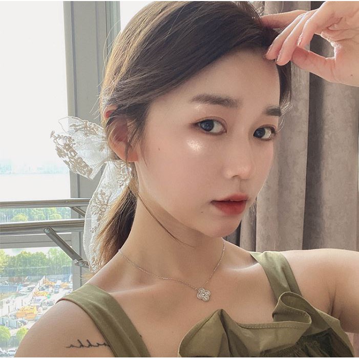 Kẹp Tóc Nữ Nơ Ren Màu Trắng.