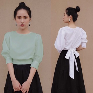Áo cổ tròn thắt nơ sau cực xinh