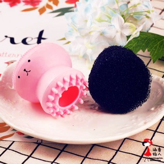 Cọ rửa mặt và massage bạch tuột