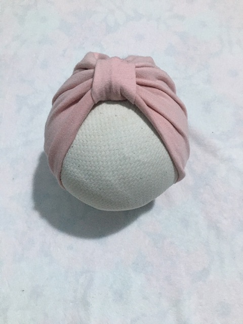 Mũ turban cho bé gái: màu hồng vỏ đỗ