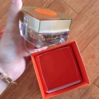 KEM DƯỠNG DA TRI NÁM TÀN NHANG