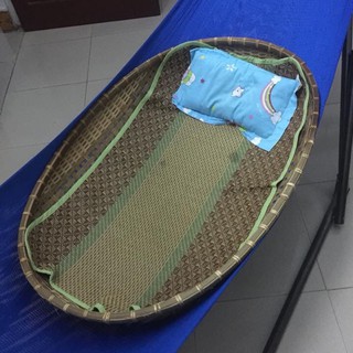 Nôi em bé ngủ võng tre