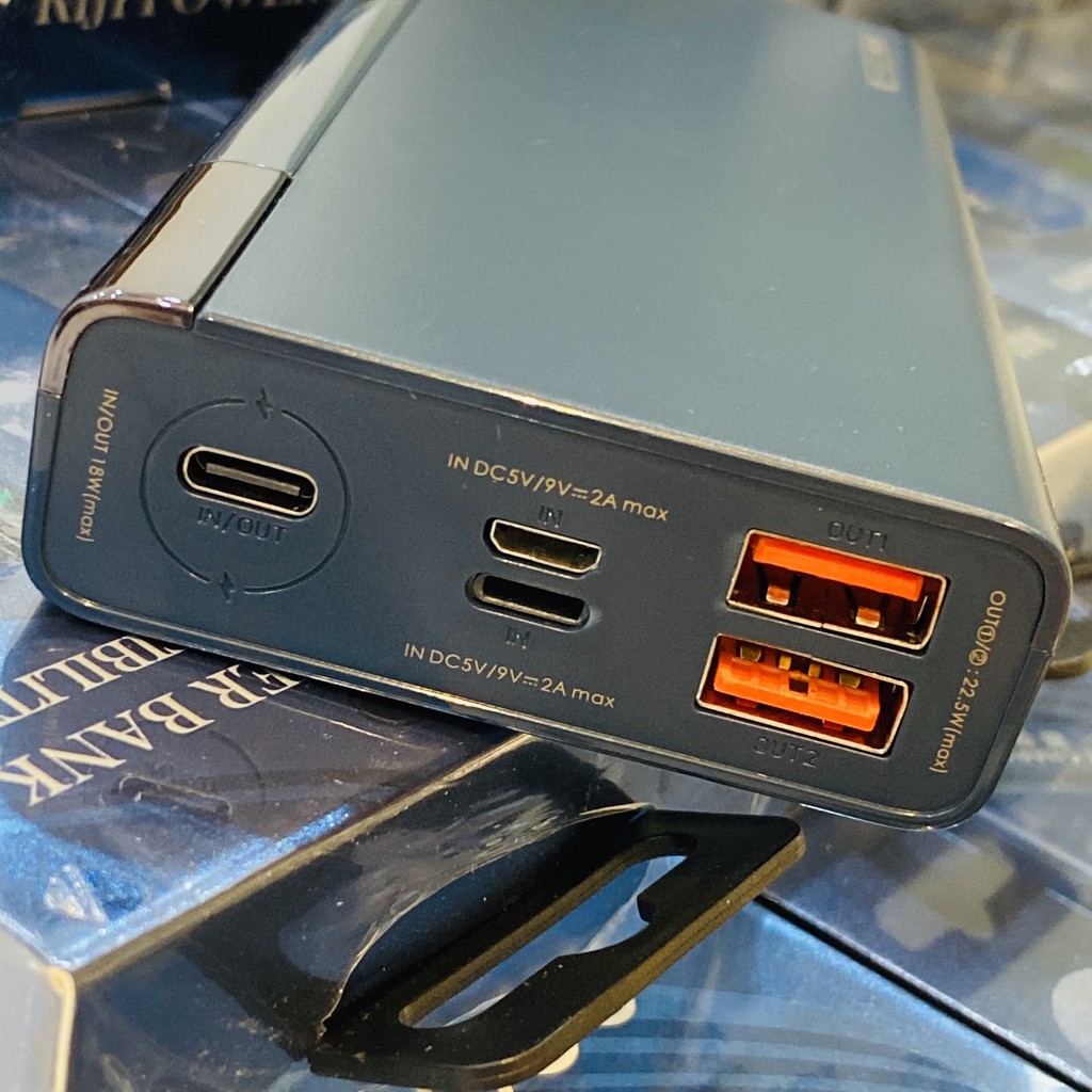 Sạc dự phòng hàng chính hãng Remax dung lượng 20.000mAh - Hỗ trợ Sạc nhanh - Tích hợp đủ đầu dây sạc