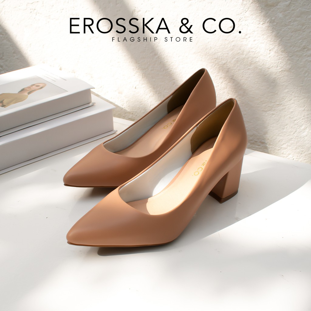 Giày cao gót Erosska thời trang mũi nhọn kiểu dáng cơ bản cao 5cm màu kem _ EP011 | BigBuy360 - bigbuy360.vn