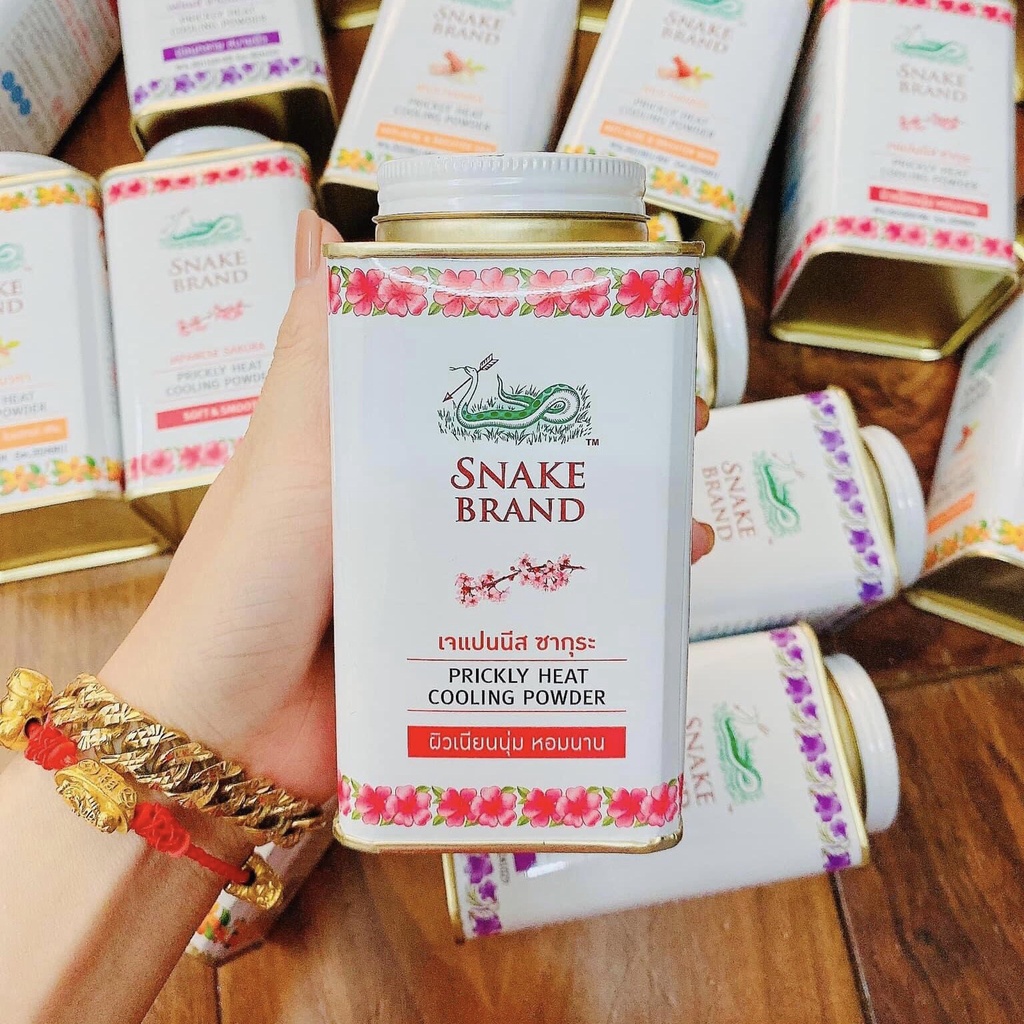 Phấn lạnh kiềm dầu Snake Brand Prickly Heat Thái Lan 140G