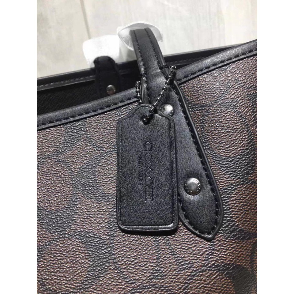 Túi xách REVERSIBLE CITY TOTE IN SIGNATURE CANVAS COACH F78256