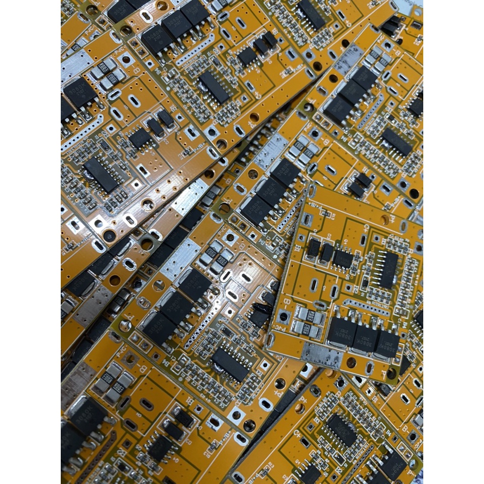 Mạch Makita 4s 65A không chân. BN.