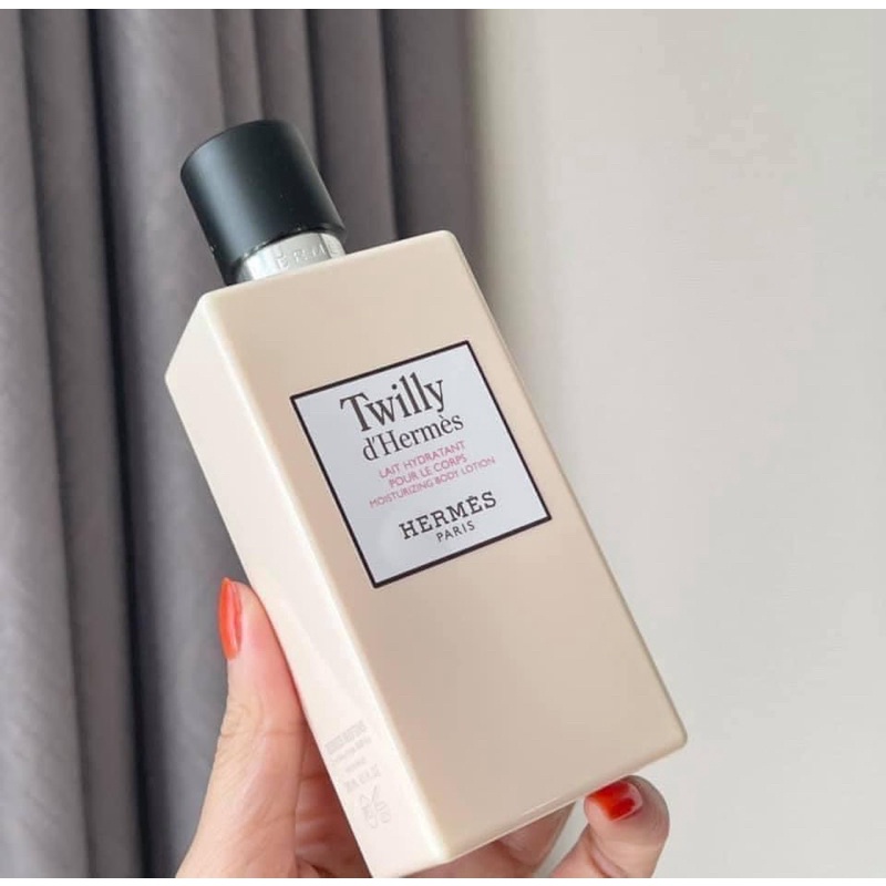 Kem dưỡng da DƯỠNG THỂ 𝗛𝗘𝗥𝗠𝗘𝗦 𝗧𝗪𝗜𝗟𝗟𝗬 𝗕𝗢𝗗𝗬 𝗟𝗢𝗧𝗜𝗢𝗡 200ML