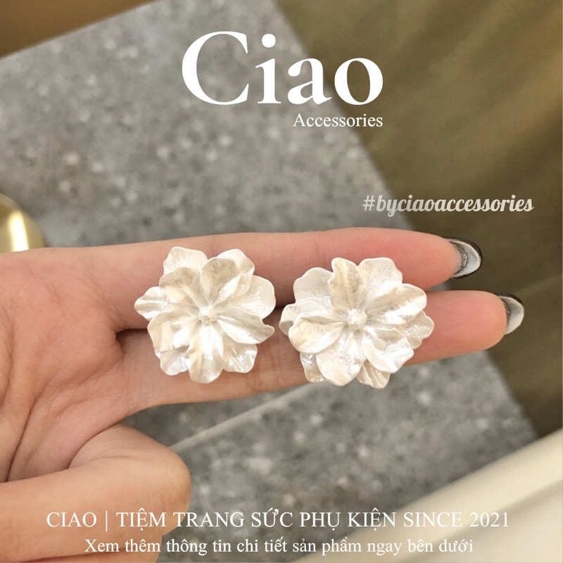 [HOẢ TỐC 1H] Khuyên tai/ Bông tai mạ bạc S925 thiết kế hoa nhũ tinh tế Rishima Ciao