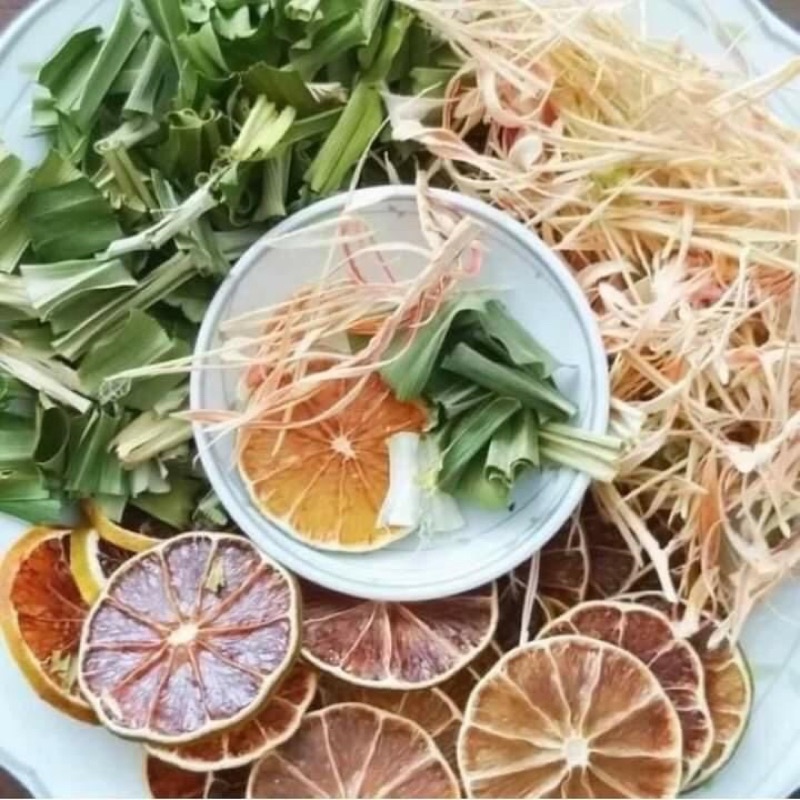 trà chanh xả gừng ( mix . chanh, gừng , xả, cỏ ngọt , nụ nhài)