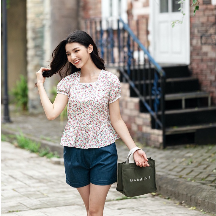 Áo Hoa Hồng Phối Ren Cổ Vuông Mùa Hè LÁ IN HOA 38-72Kg