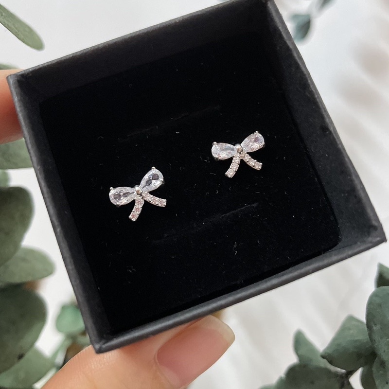 Bông tai nữ bạc ta THJ - Bông tai nơ đá nhỏ xinh , nhẹ nhàng