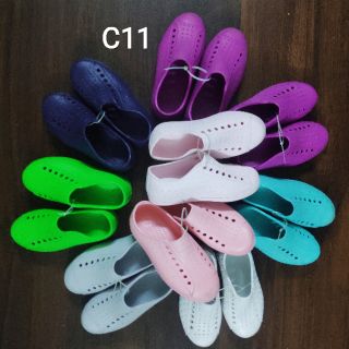 Giày nhựa Native cho bé siêu nhẹ siêu bền