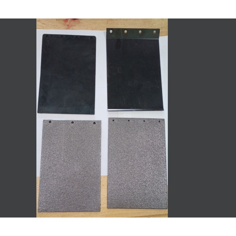 Phụ kiện máy chà nhám tăng 9403 bao gồm miếng lót chì, miếng da cao su và miếng sắt