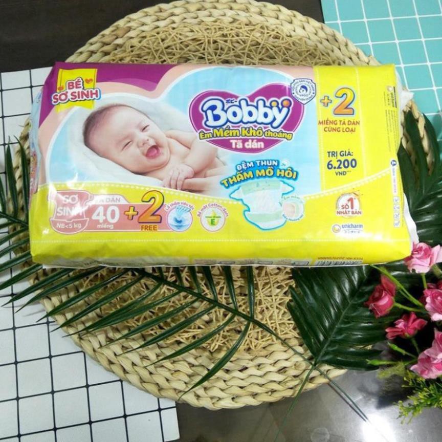 Tã dán Bobby NewBorn Size XS 42 miếng (Dưới 5Kg)