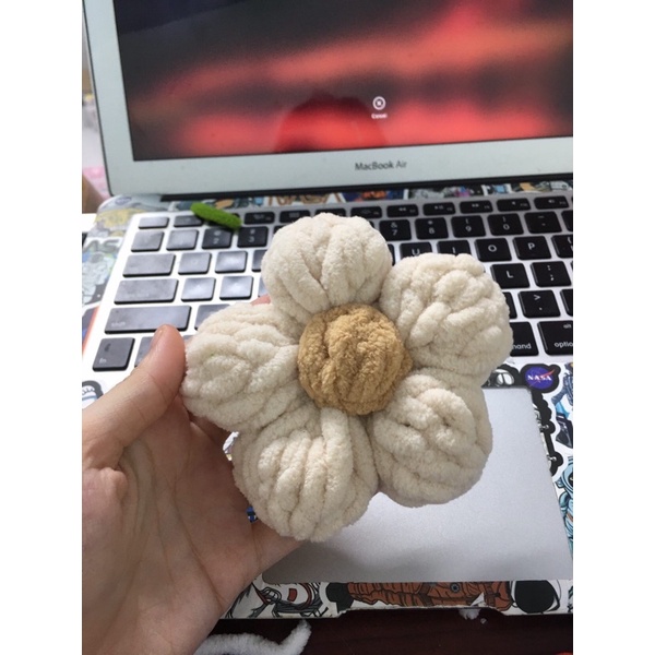 Móc khoá len hoa - Flower keychain crochet