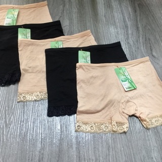 Quần mặc váy viền ren( kèm ảnh thật)