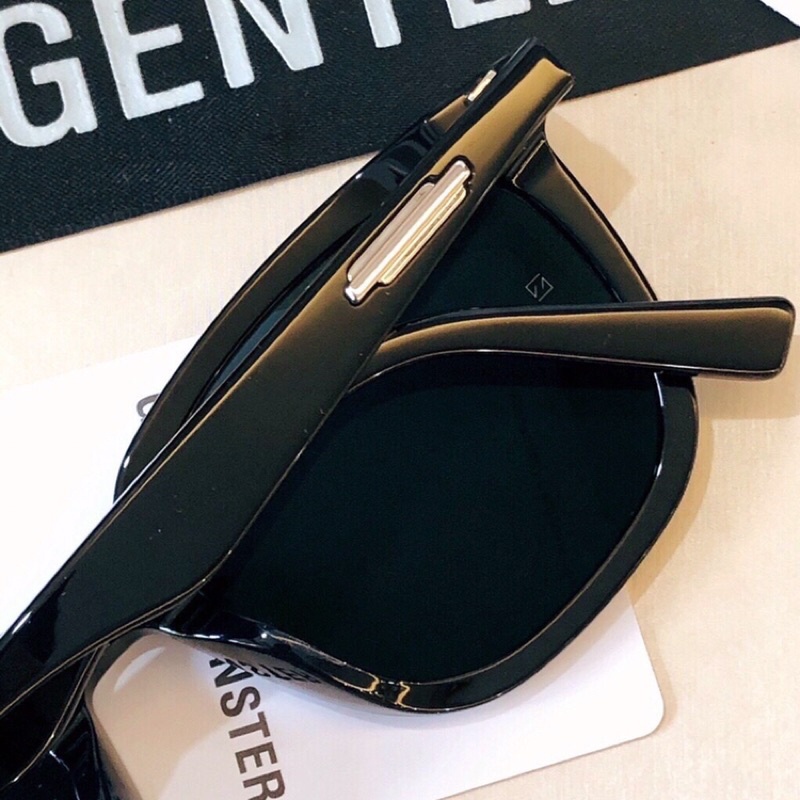 Kính thời trang Hàn Quốc GM Lilit mẫu siêu đẹp, nổi bật hè 2023